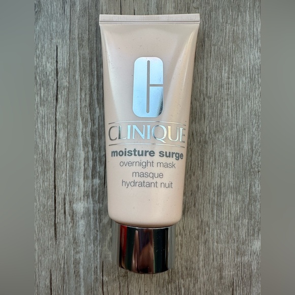 Clinique Moisture Surge Overnight Mask - Size: 100 ml - Picture 4 of 5